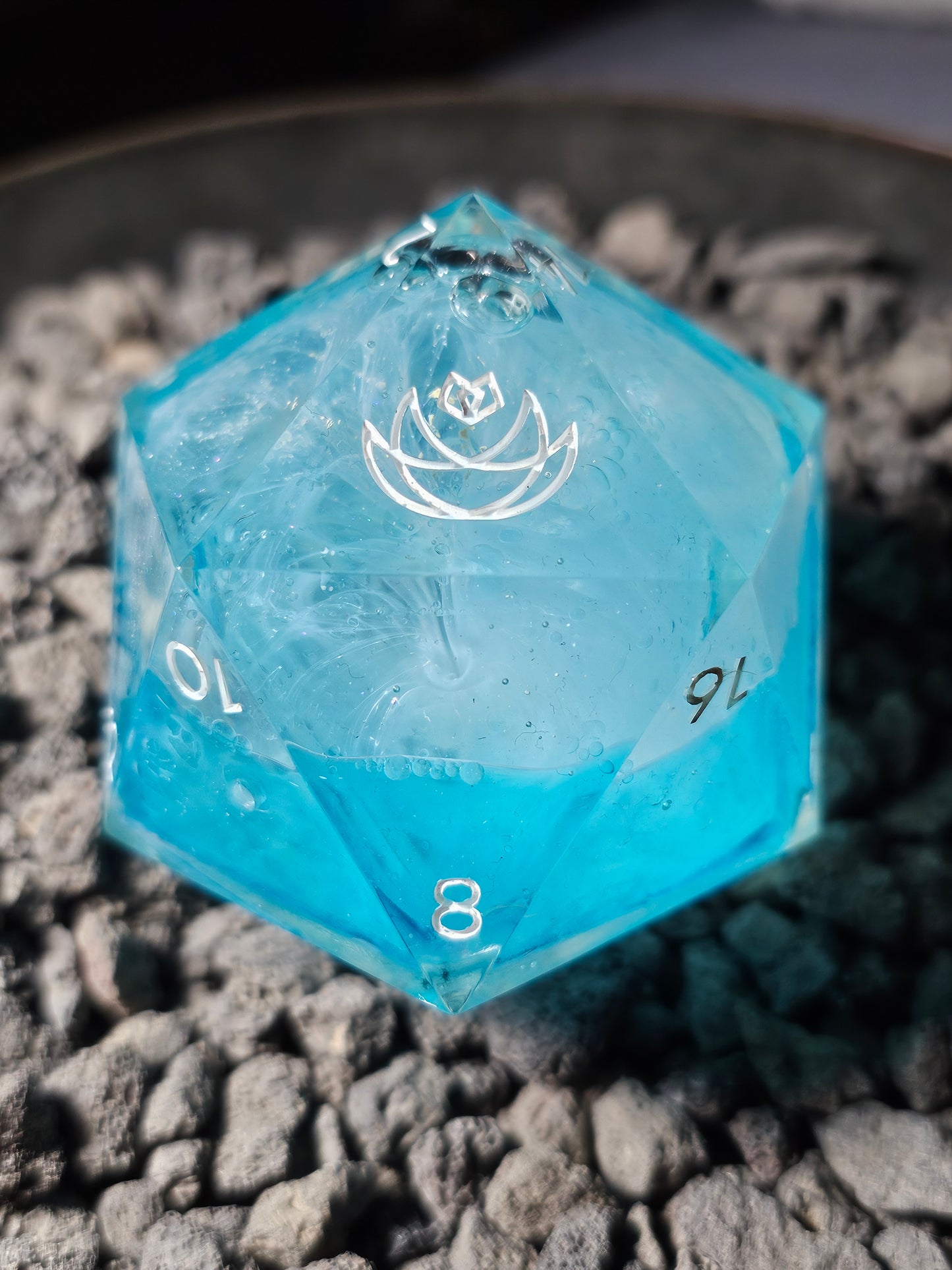 Glacial Sea 63mm Isolated Liquid Core D20