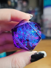 Load image into Gallery viewer, Pre-order ElectroHex 33mm D20
