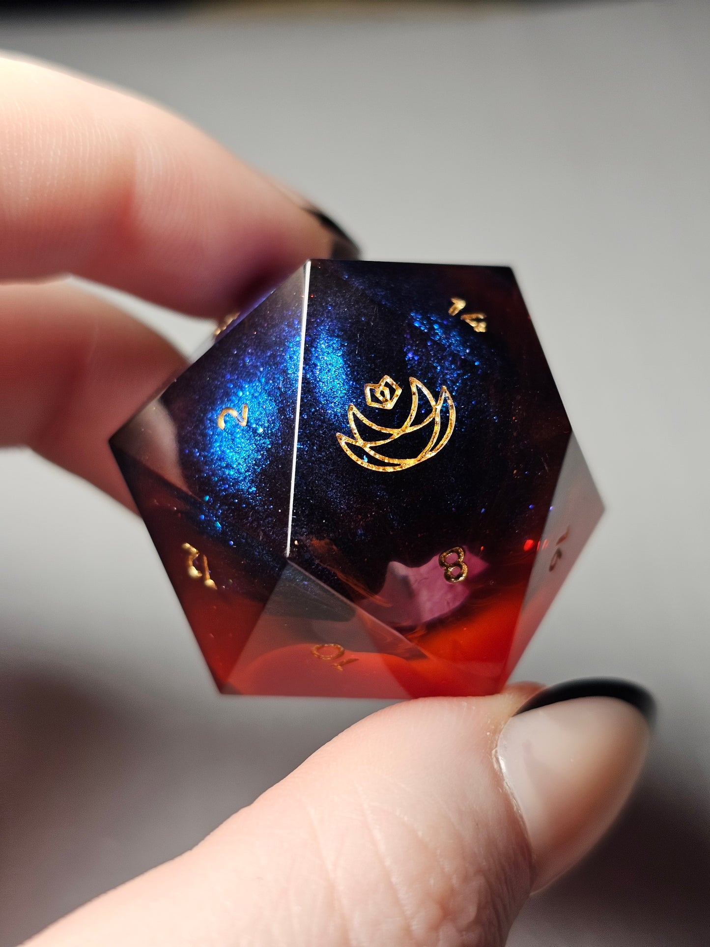 Lunar Obsidian 33mm Chonk D20