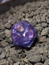 Load image into Gallery viewer, Lavender Tea 33mm Liquid Core D20 (b-grade)
