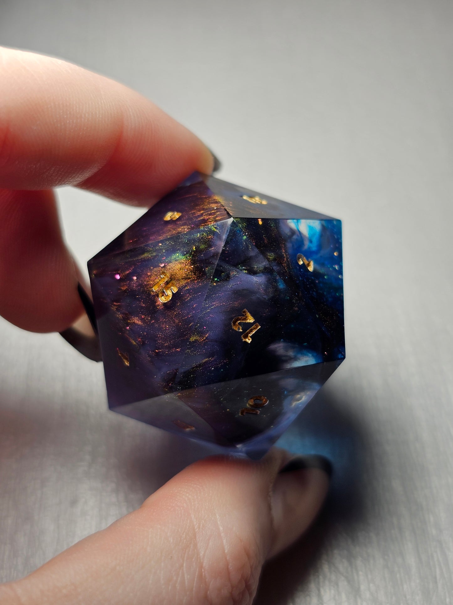 Moonblood 33mm Chonk D20