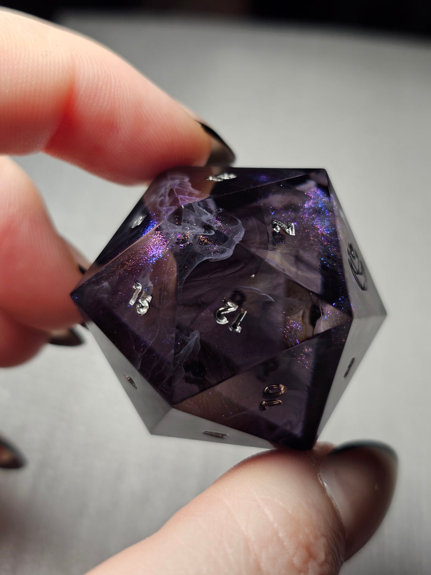 Black Comet 33mm Chonk D20