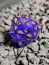 Load image into Gallery viewer, Starfield 38mm Dragon D20
