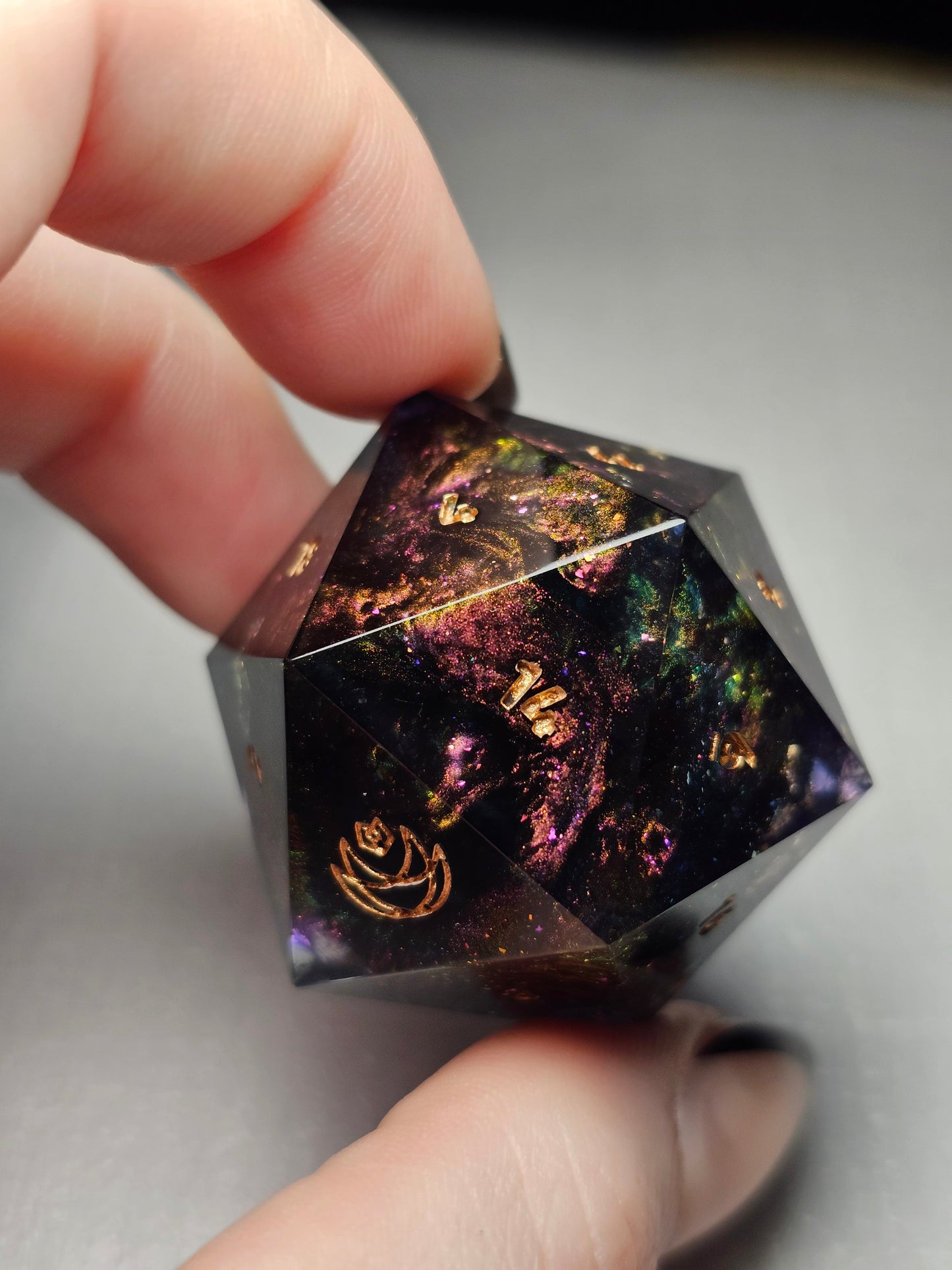 Void Siren 33mm Chonk D20