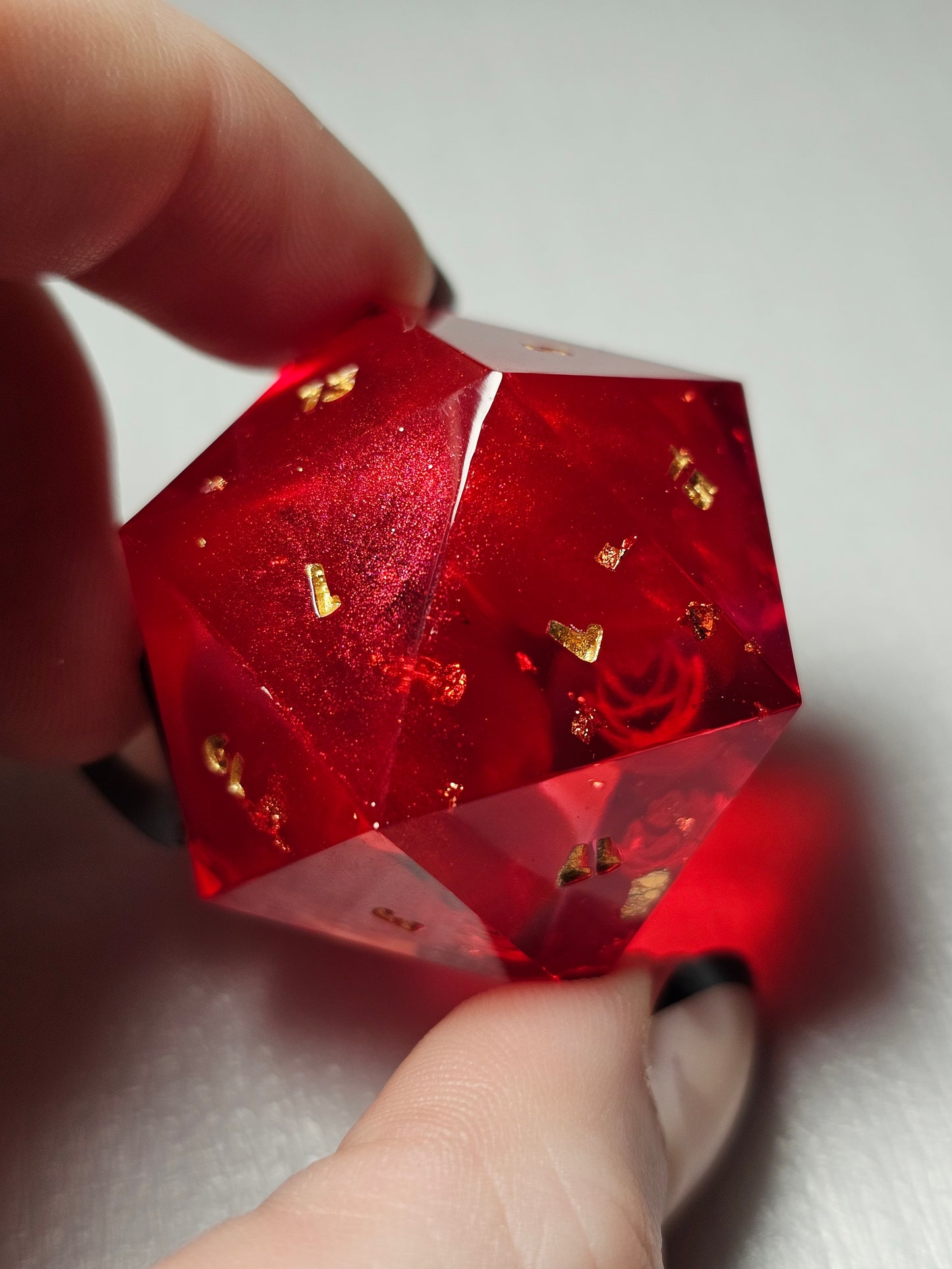 Astral Velvet 33mm Chonk D20