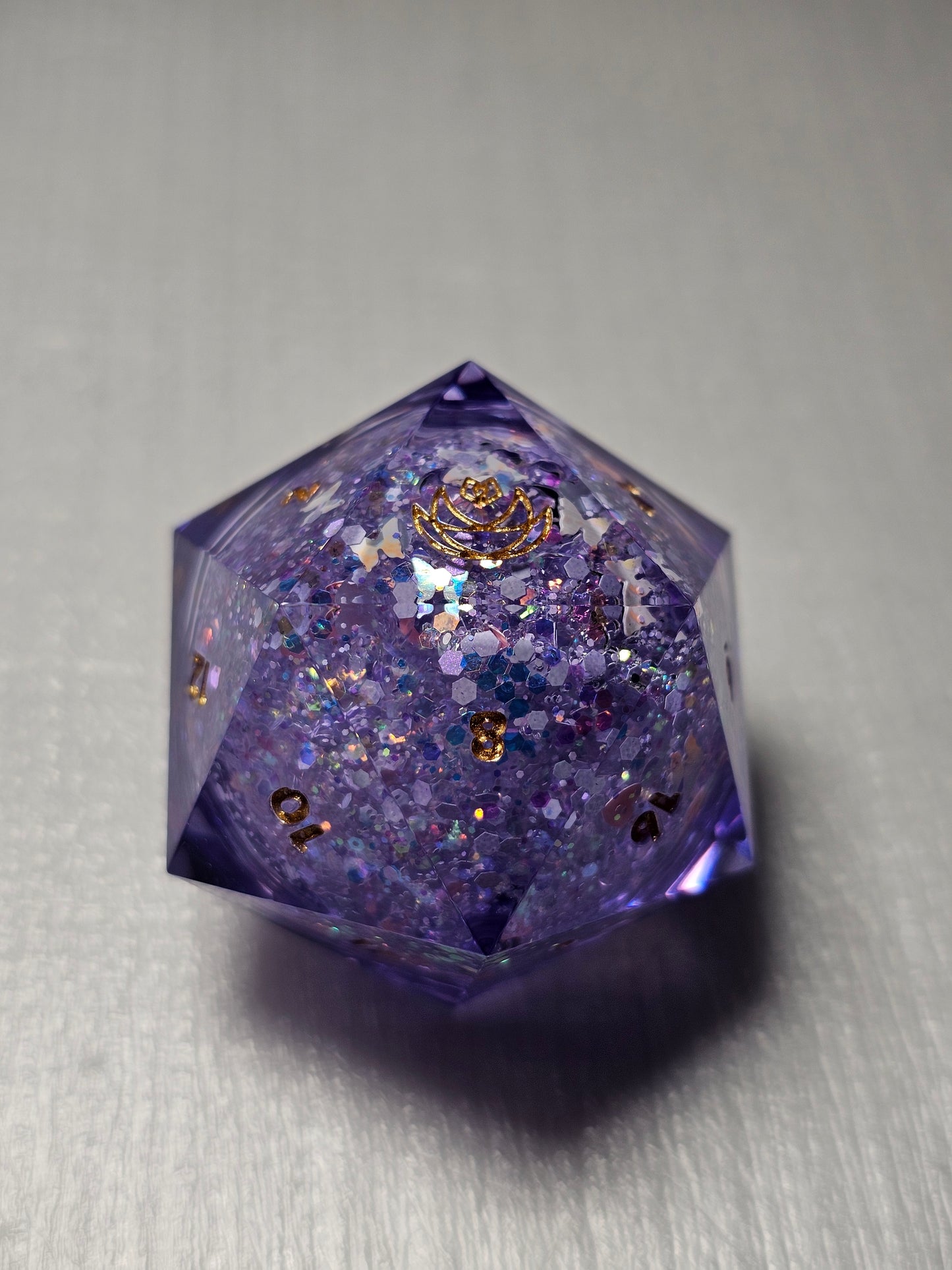 Wisteria 33mm Liquid Core D20