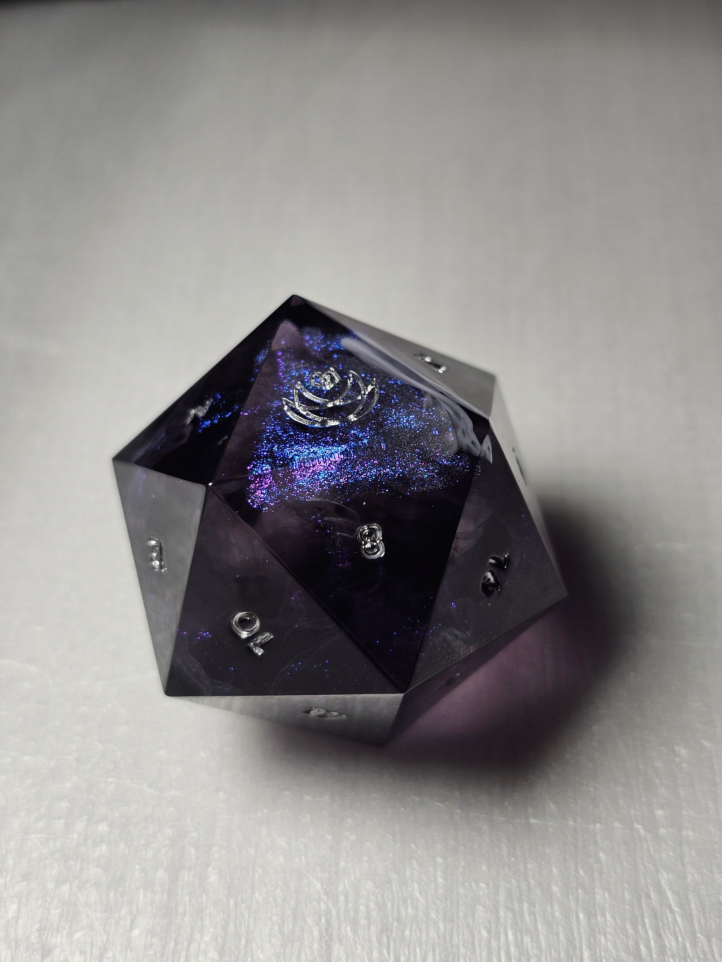 Black Comet 33mm Chonk D20