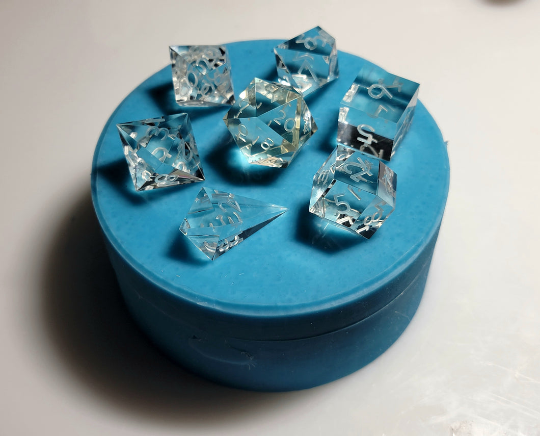 7PC Polyhedral Dice Mold
